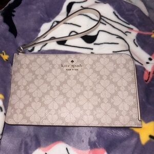 kate spade New York Blush Floral Wristlet Clutch